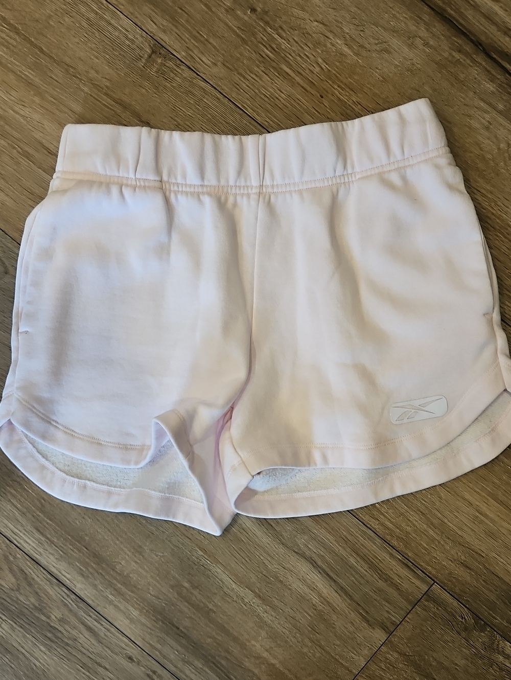 EUC Reebok Pink Thick Athletic Shorts Small With Pockets